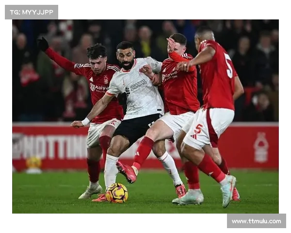 英超VAR判罚争议不断 球迷质疑技术干预比赛公平性